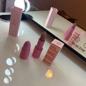 Jeffree Star Velvet Trap Lipstick